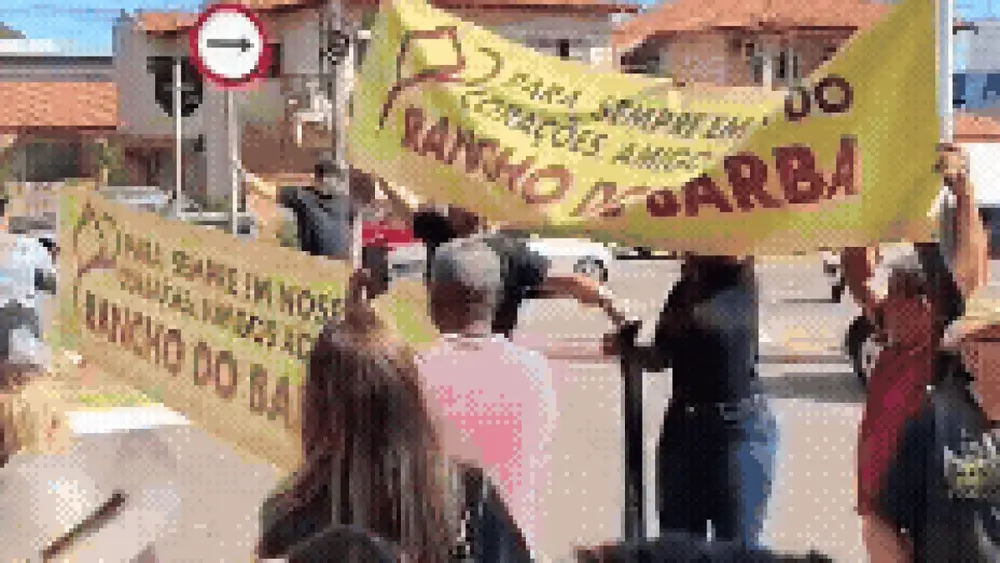 Adeus a Waldeny tem fogos e violada no Rancho do Barba