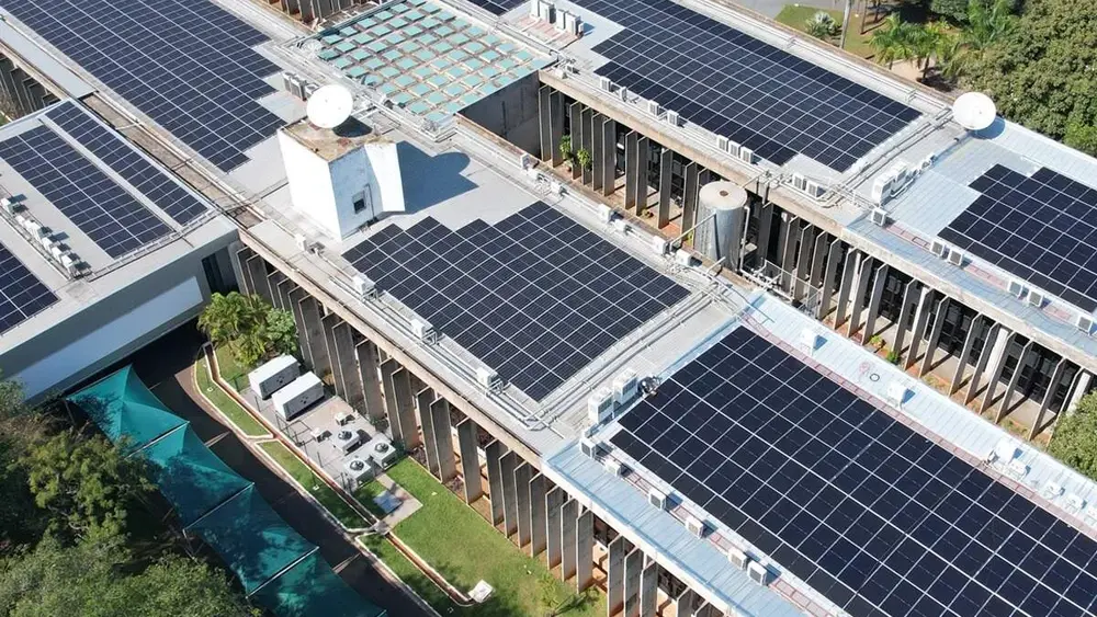 Alems elimina 10 concorrentes e fecha contrato solar de R$ 5,37 mi