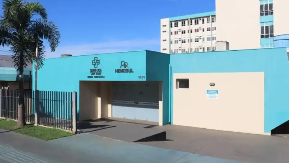 Banco de sangue da Santa Casa em estado crítico pede doações