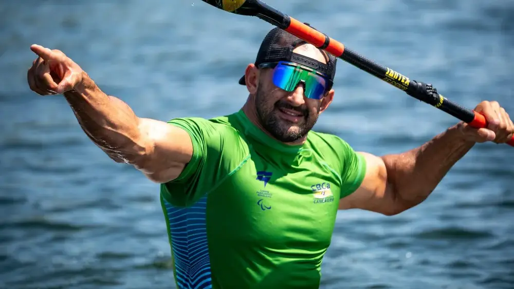 Cowboy de Aço busca medalhas em duas provas no Canadá