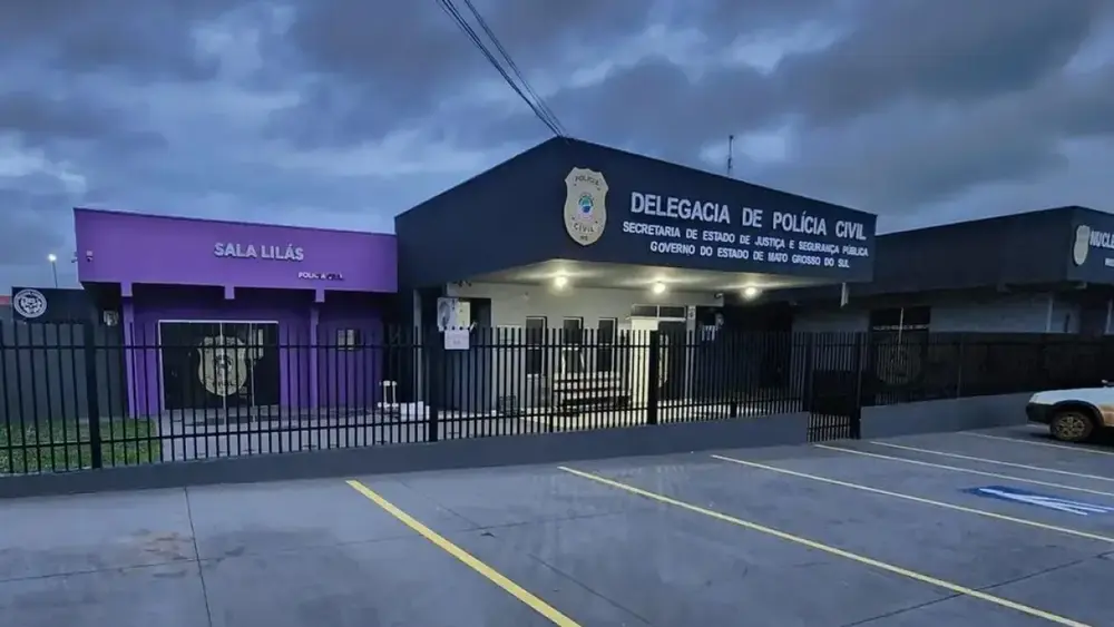 Jovem é morto com 10 tiros ao abrir portão em Costa Rica