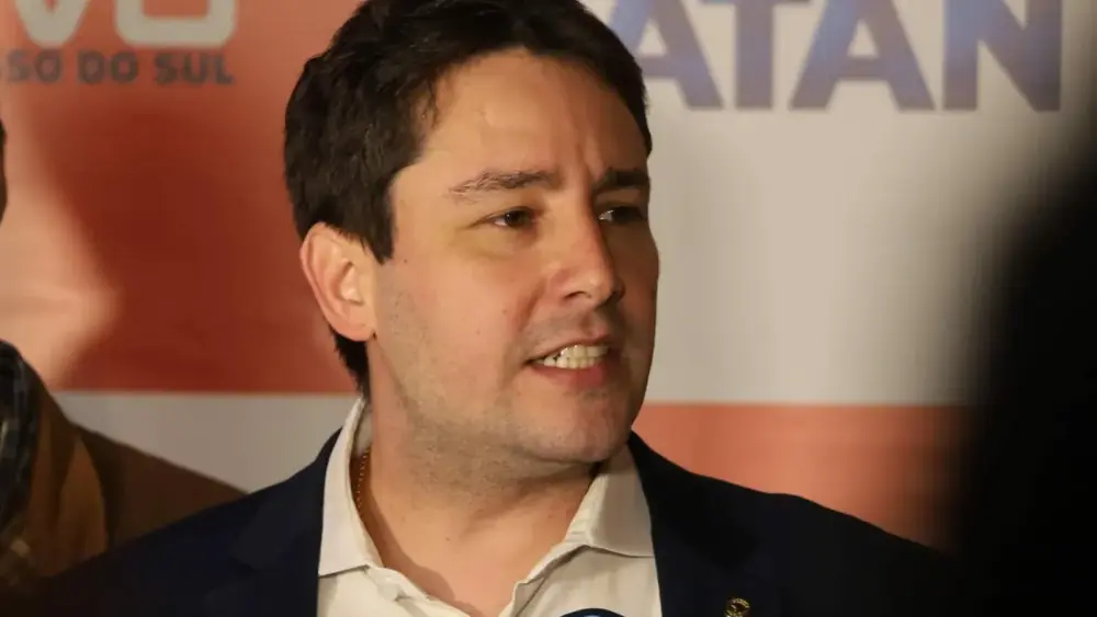 Novo oficializa Catan ao governo e Oshiro ao Senado em MS